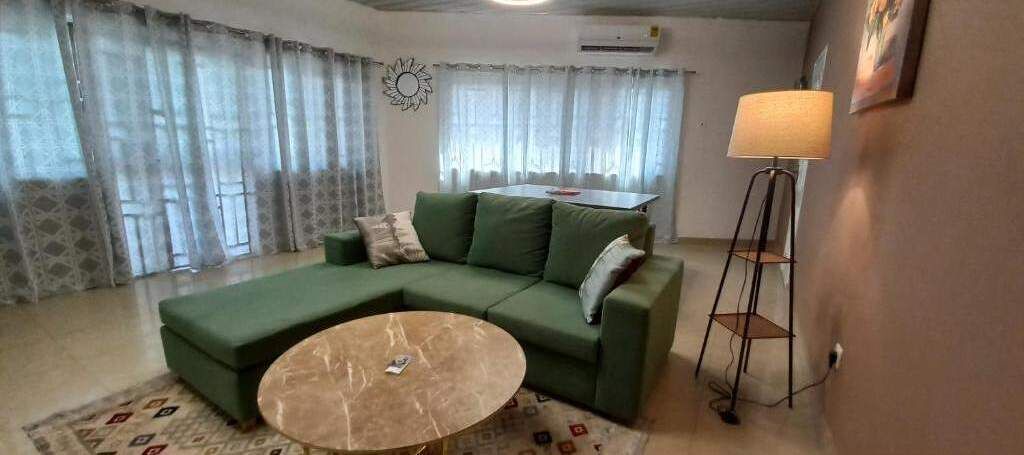Photo of Livingroom in Asylum Down