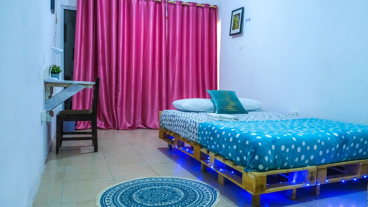Photo of Bedroom in Osu