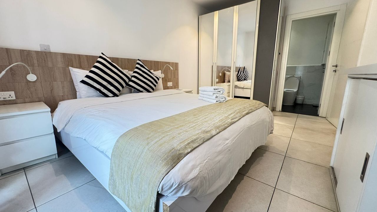 Photo of Bedroom in Roman Ridge