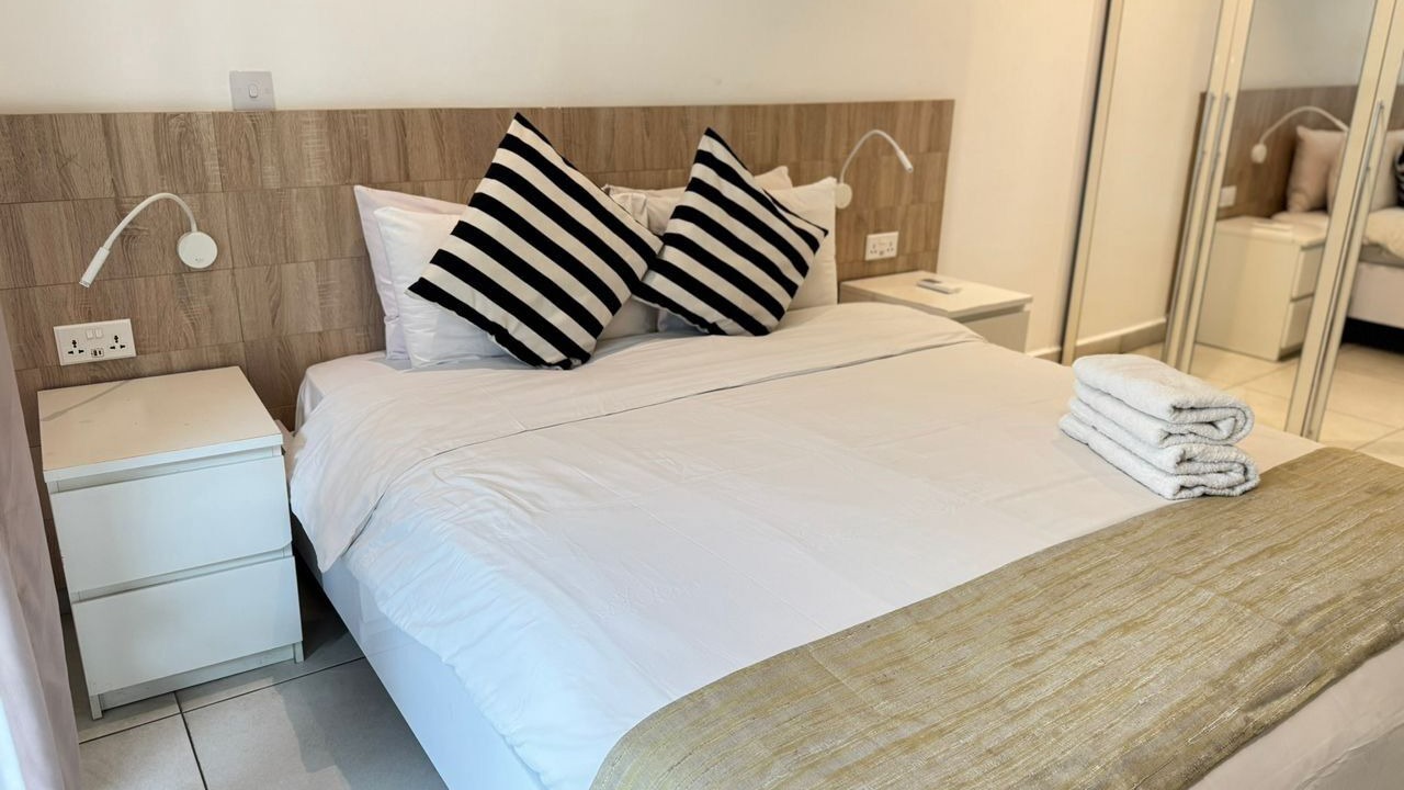Photo of Bedroom in Roman Ridge