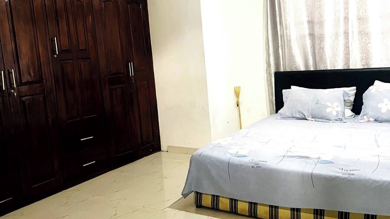 Photo of Bedroom in Sekondi-Takoradi