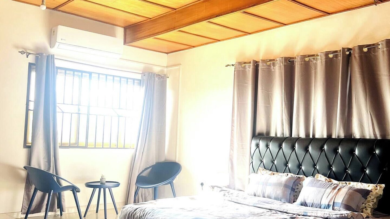 Photo of Bedroom in Sekondi-Takoradi