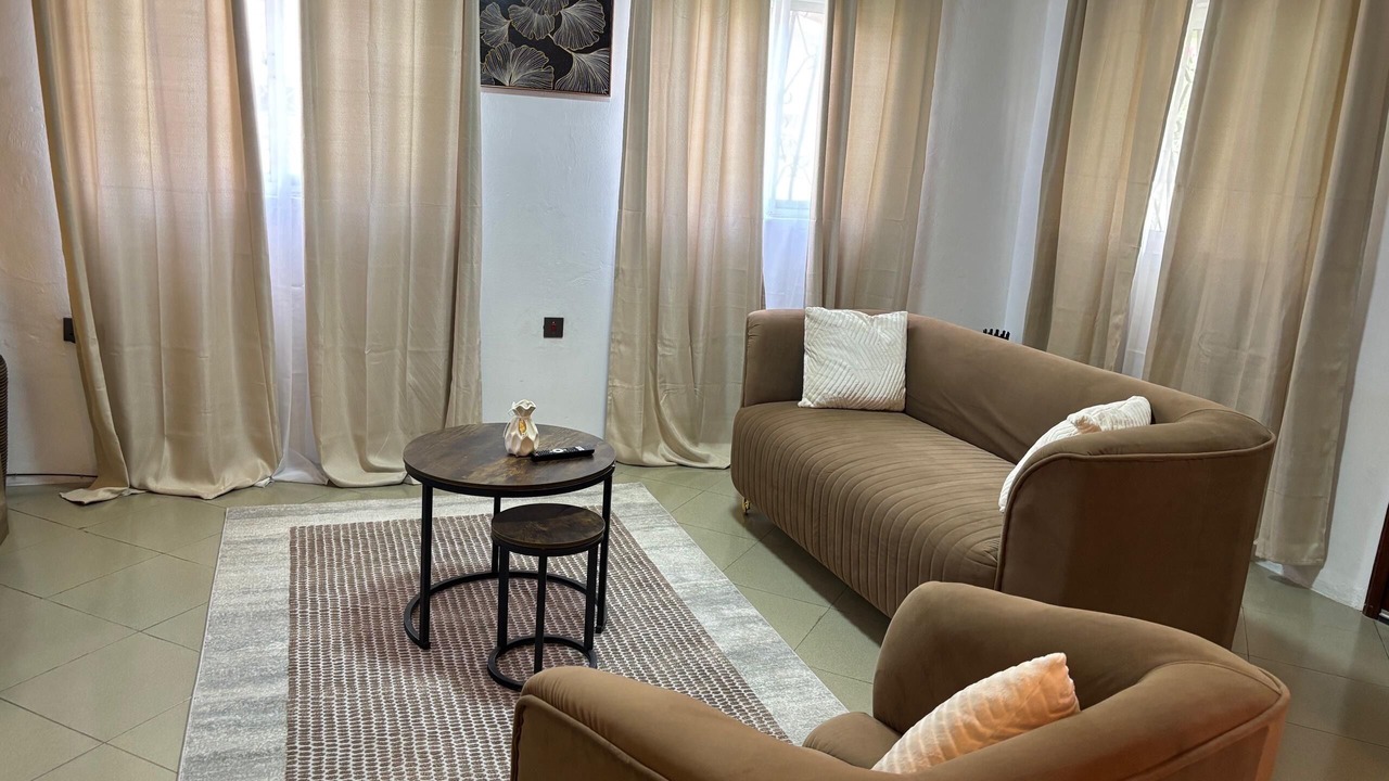 Photo of Livingroom in North Ridge