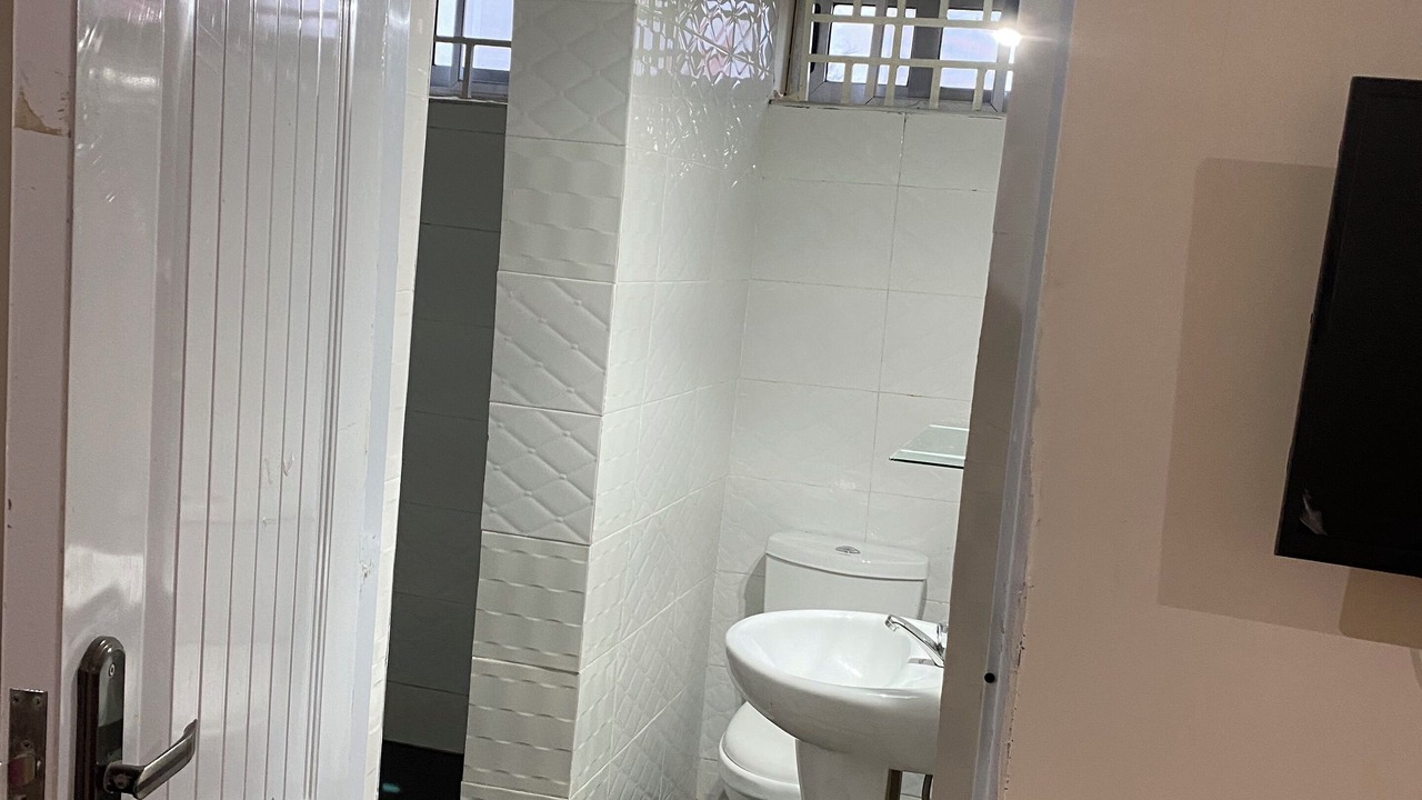 Photo of Bathroom in Kwabenyan