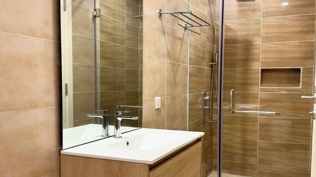 Photo of Bathroom in Osu