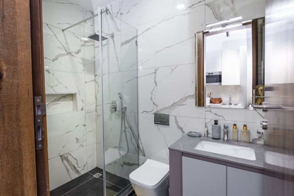 Photo of Bathroom in Labadi