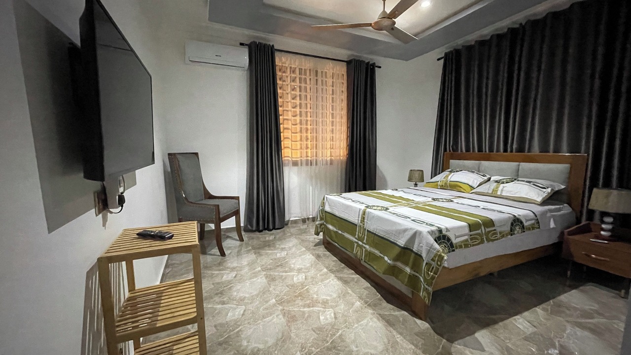 Photo of Bedroom in Madina