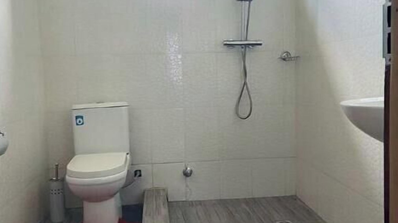 Photo of Bathroom in Adenta