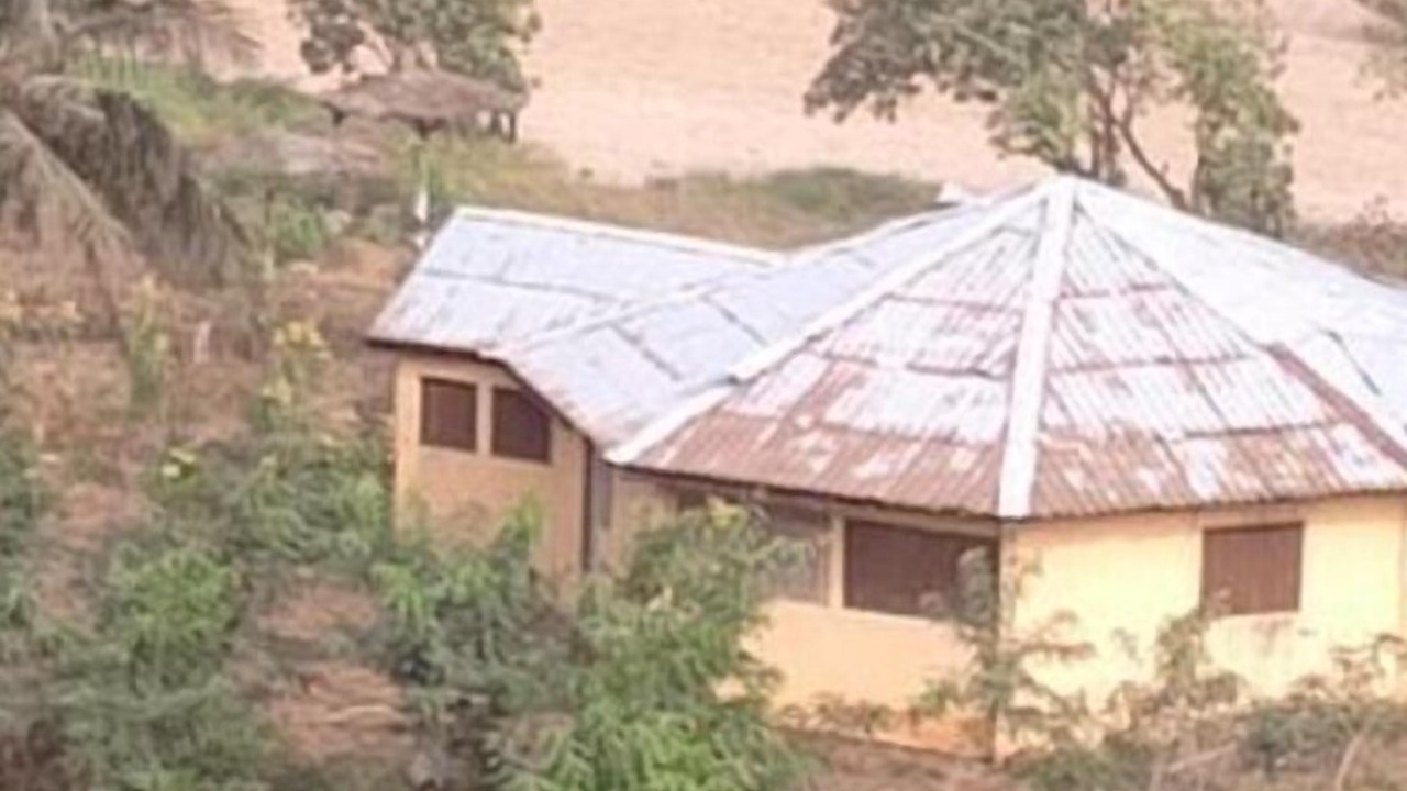Photo of Others in Akyinim