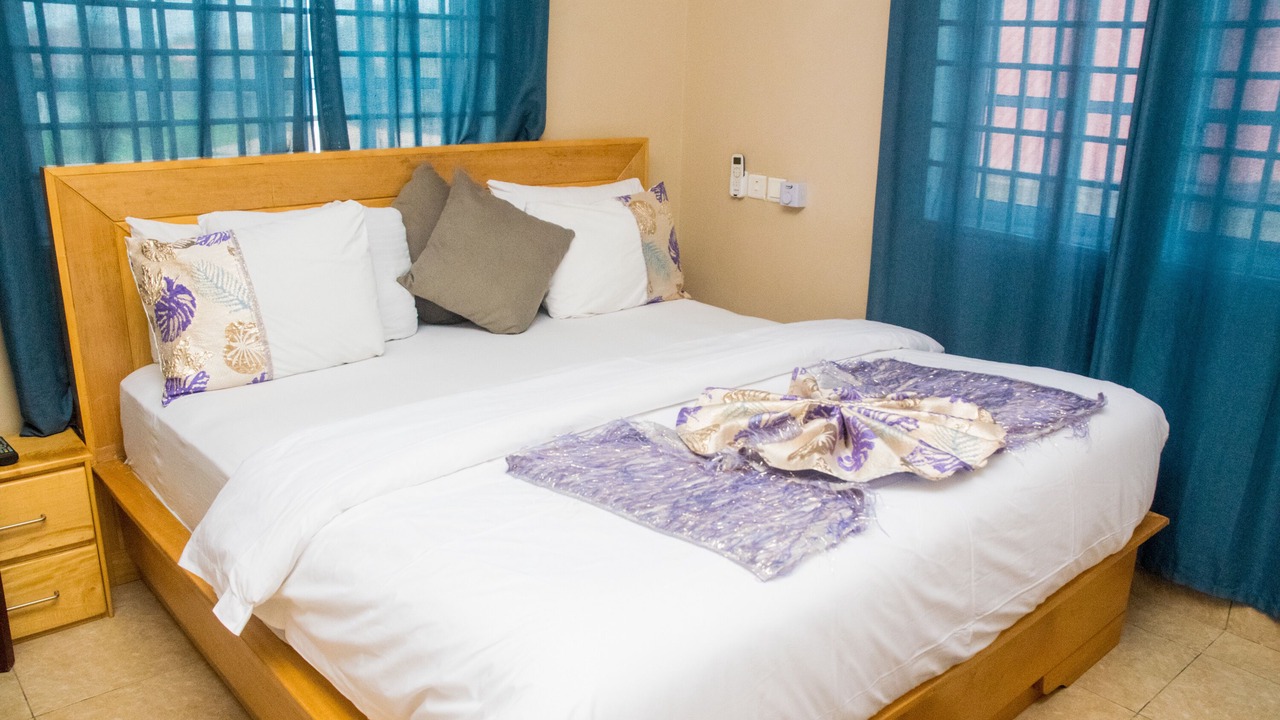 Photo of Bedroom in Sekondi-Takoradi