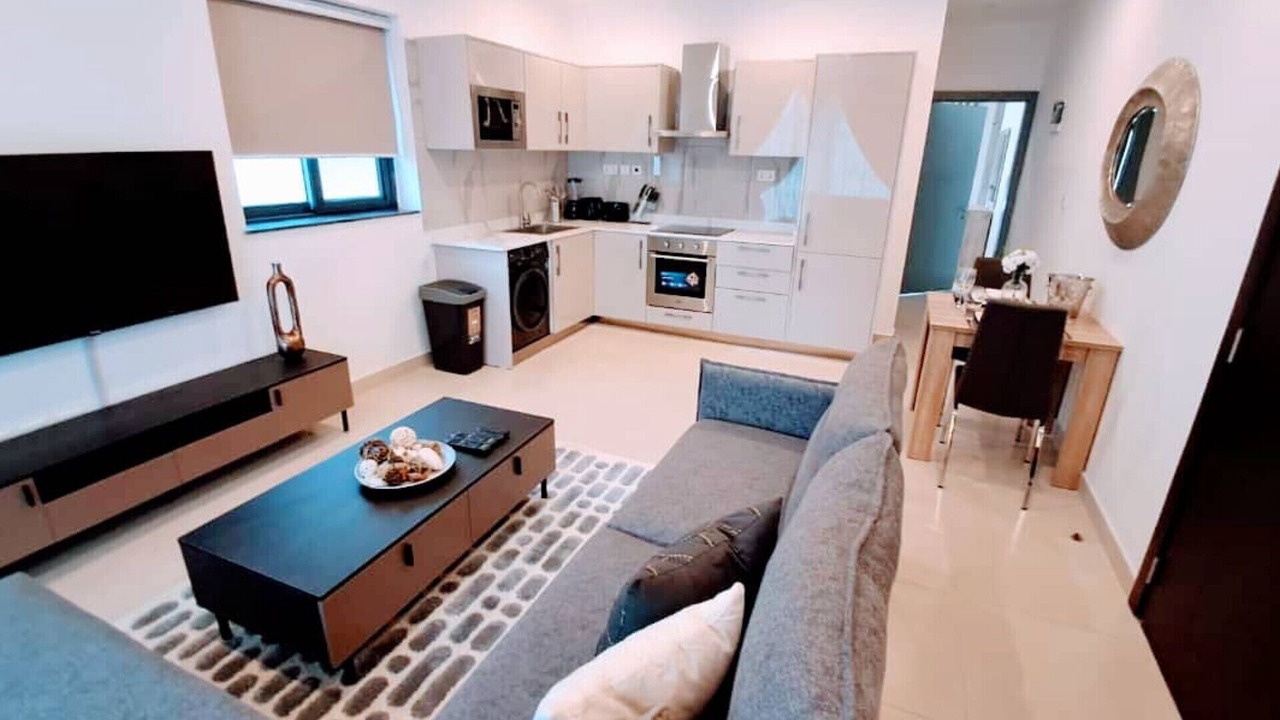 Photo of Livingroom in Labone