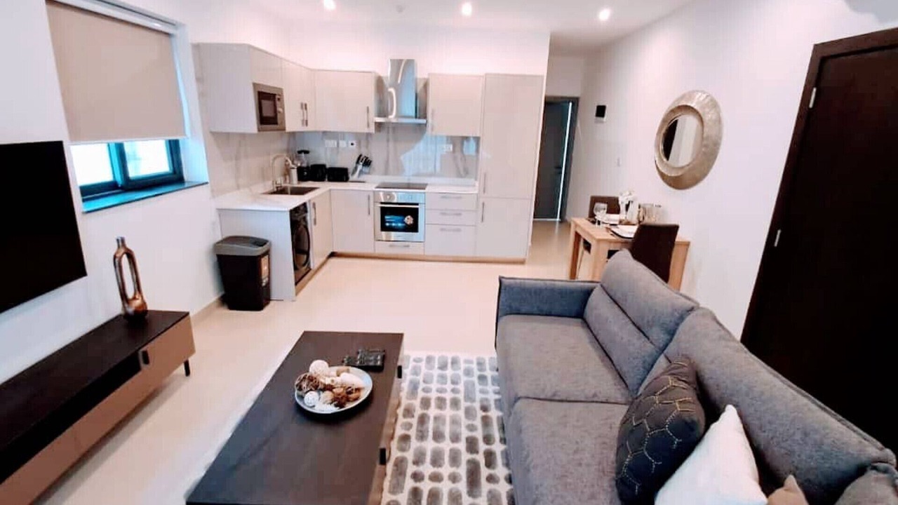 Photo of Livingroom in Labone