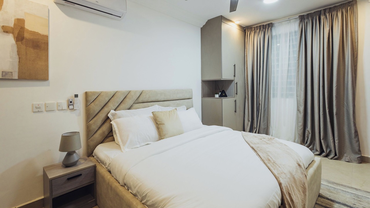 Photo of Bedroom in Sekondi-Takoradi