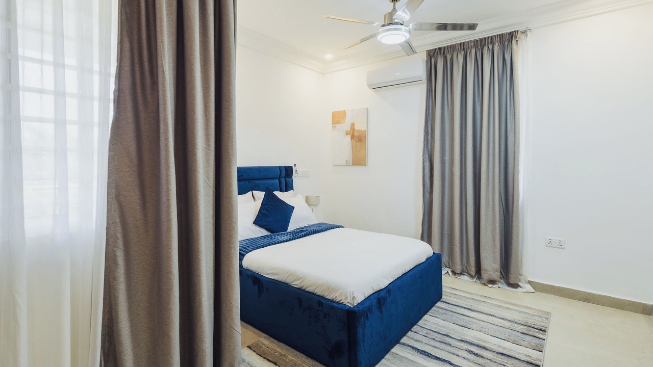 Photo of Bedroom in Sekondi-Takoradi
