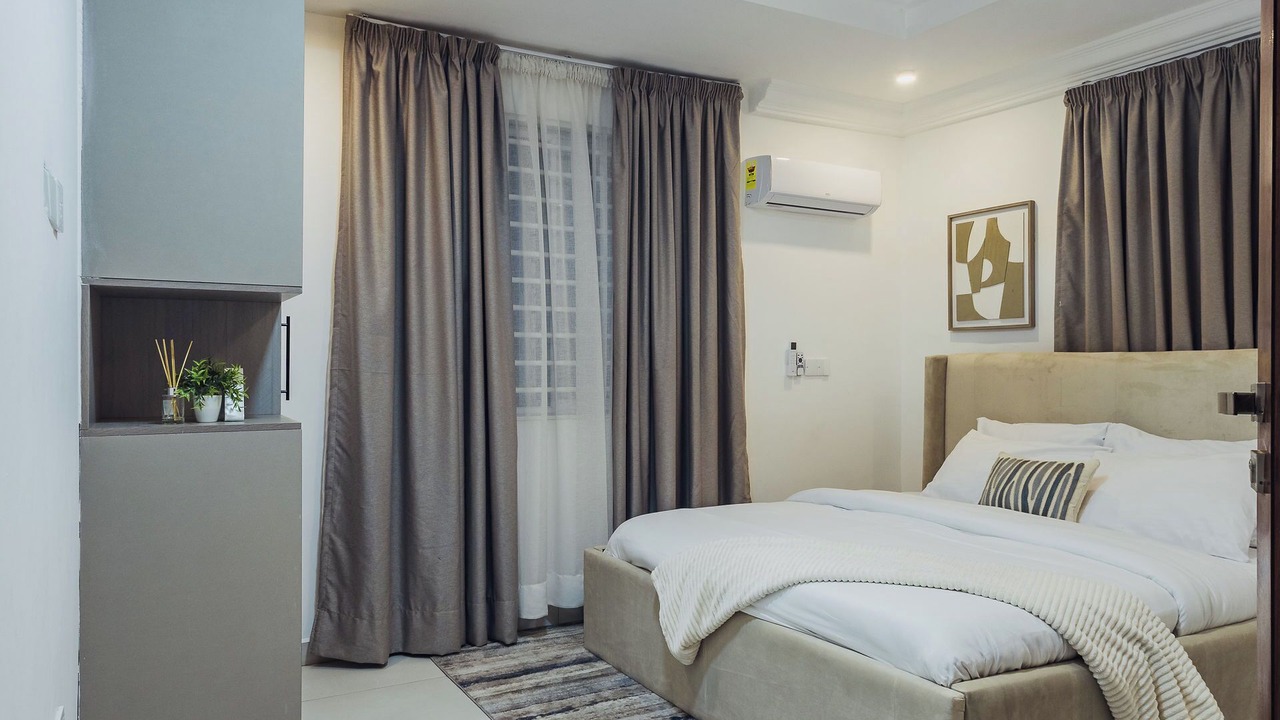 Photo of Bedroom in Sekondi-Takoradi