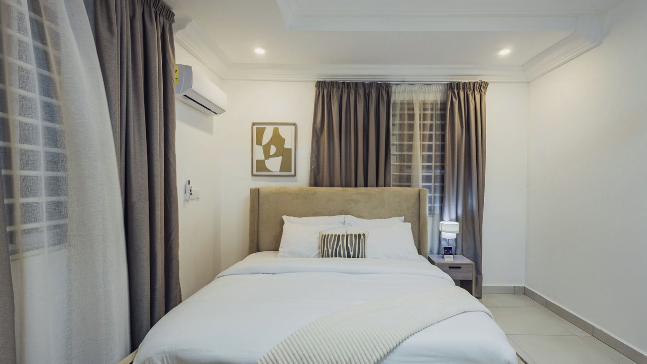 Photo of Bedroom in Sekondi-Takoradi