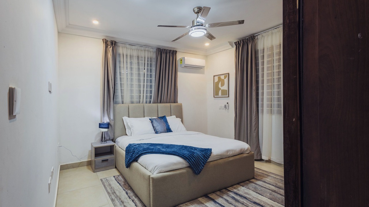 Photo of Bedroom in Sekondi-Takoradi