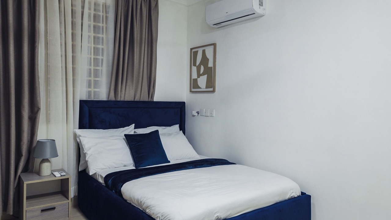 Photo of Bedroom in Sekondi-Takoradi