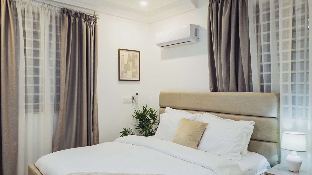 Photo of Bedroom in Sekondi-Takoradi