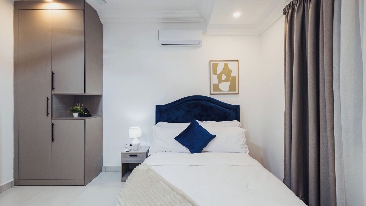 Photo of Bedroom in Sekondi-Takoradi
