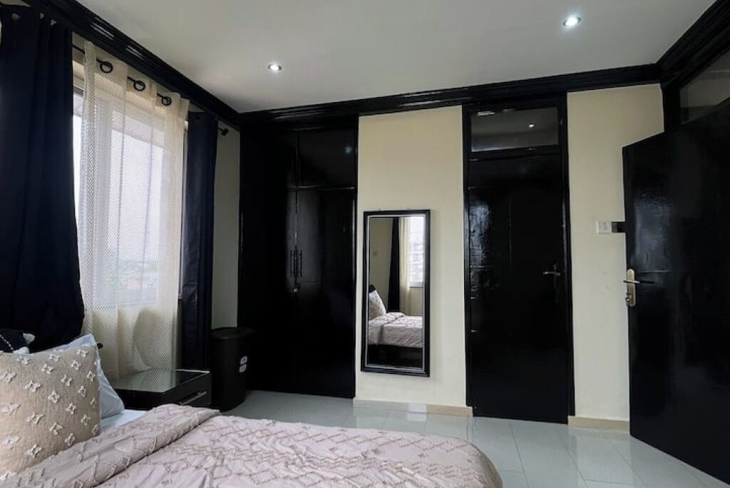 Photo of Bedroom in Osu