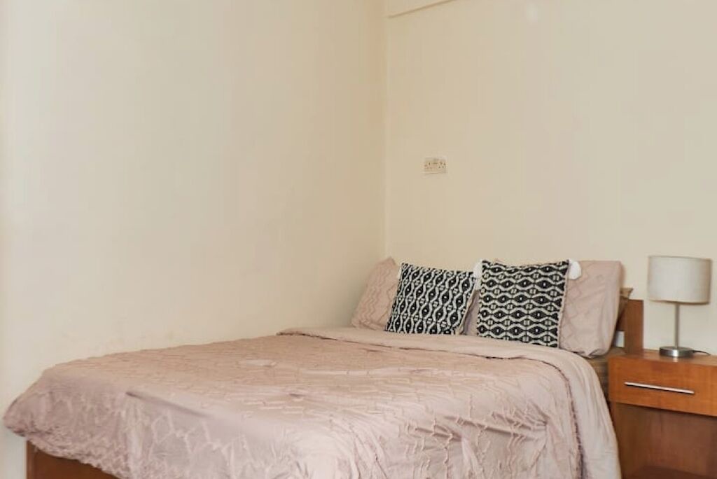 Photo of Bedroom in Osu
