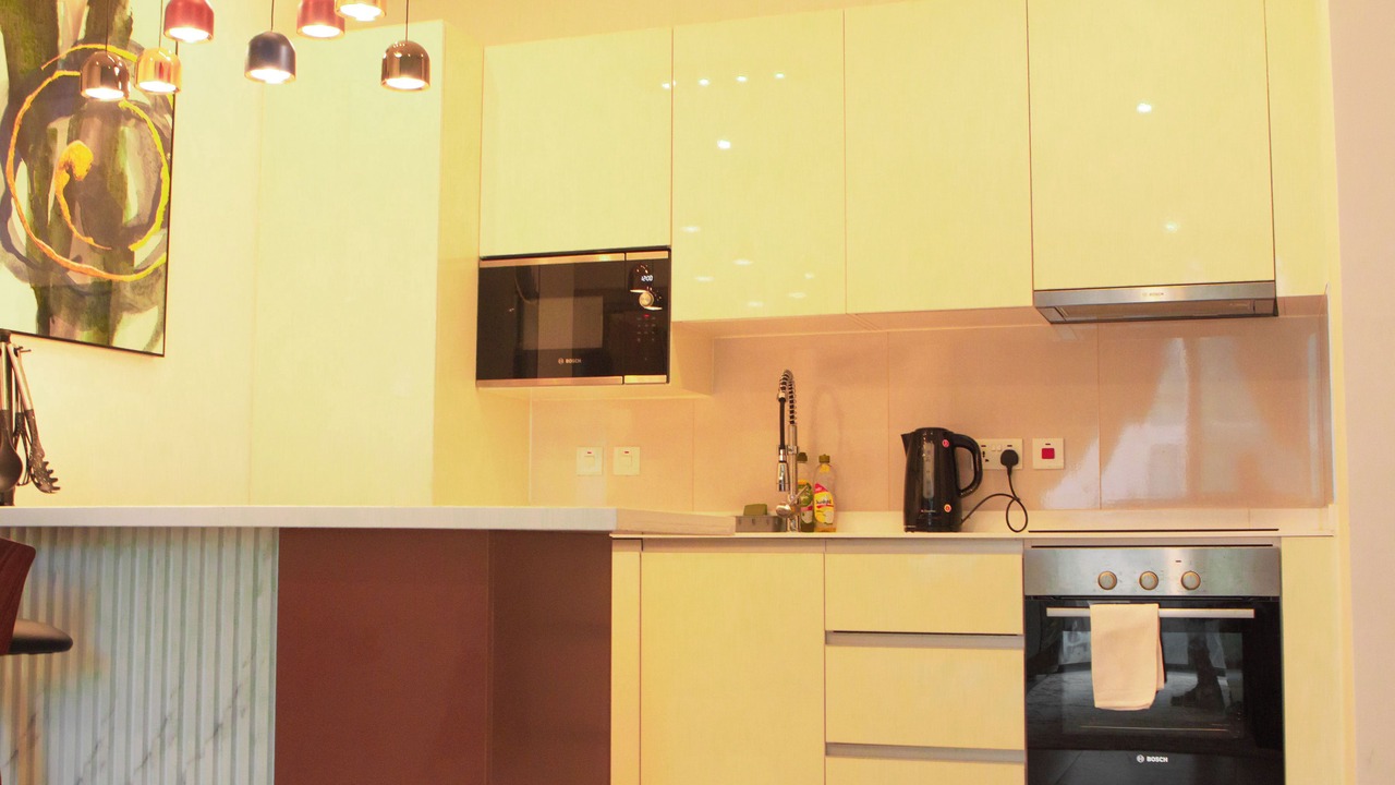 Photo of Kitchen in Roman Ridge
