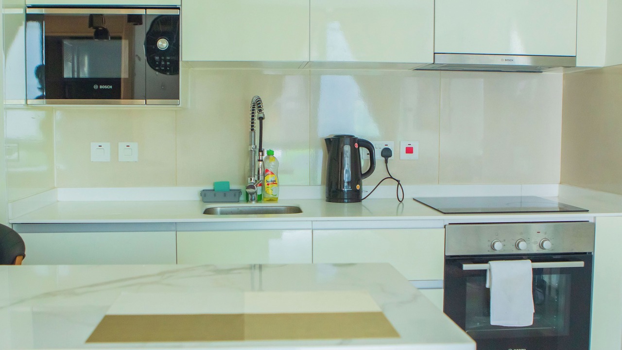 Photo of Kitchen in Roman Ridge