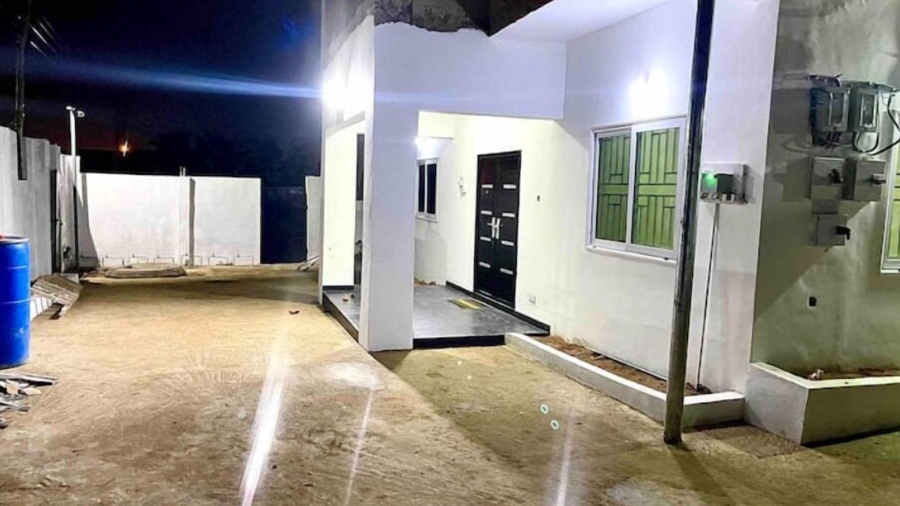 Photo of Outdoor in Tema