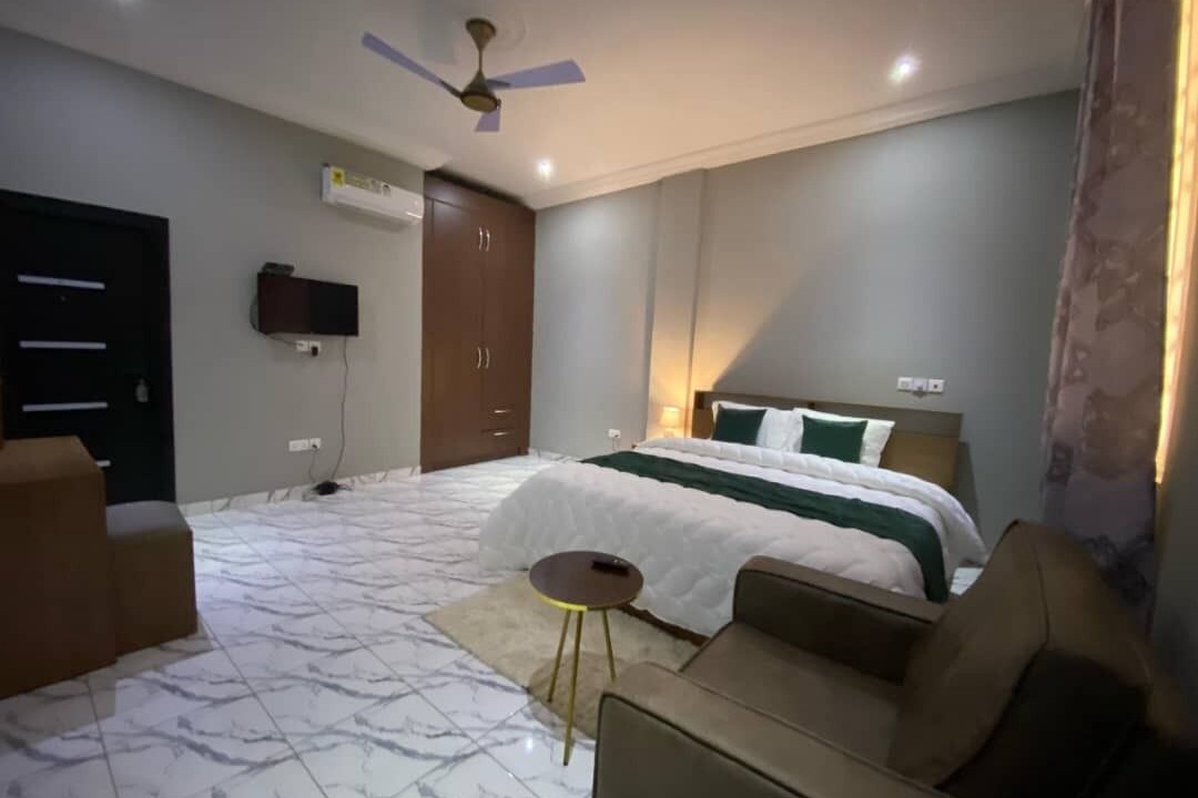 Photo of Bedroom in Tema