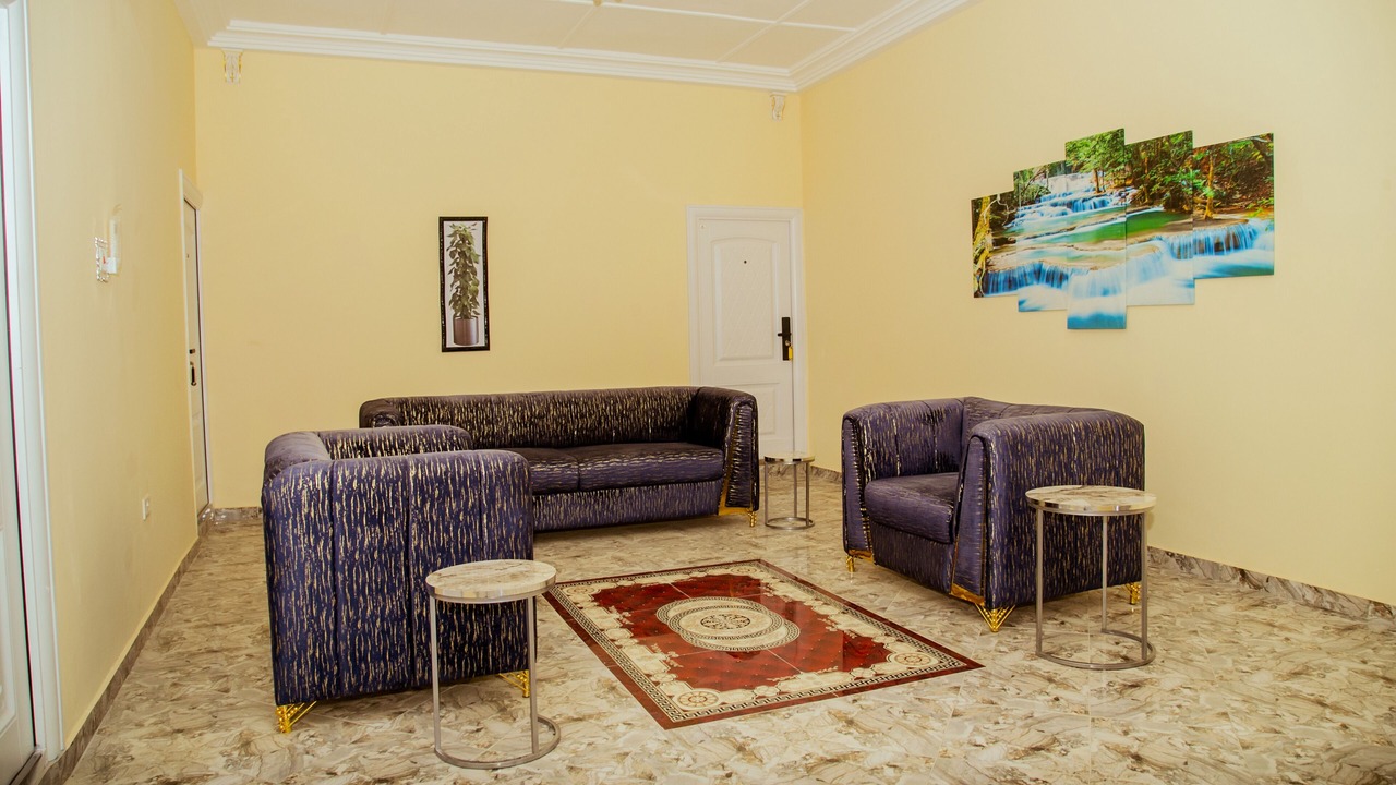 Photo of Livingroom in Adentan