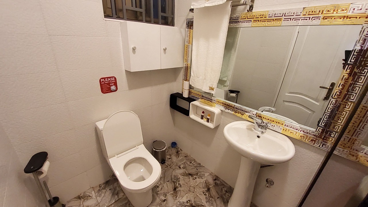 Photo of Bathroom in Adentan