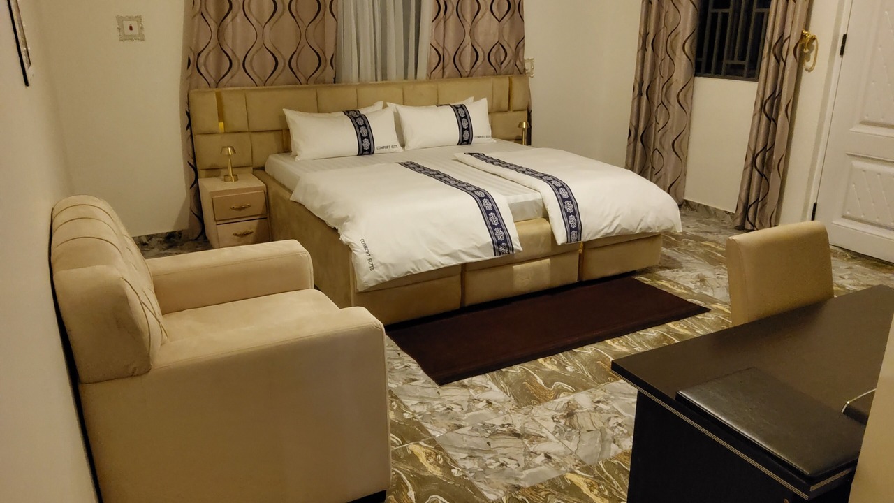 Photo of Bedroom in Adentan