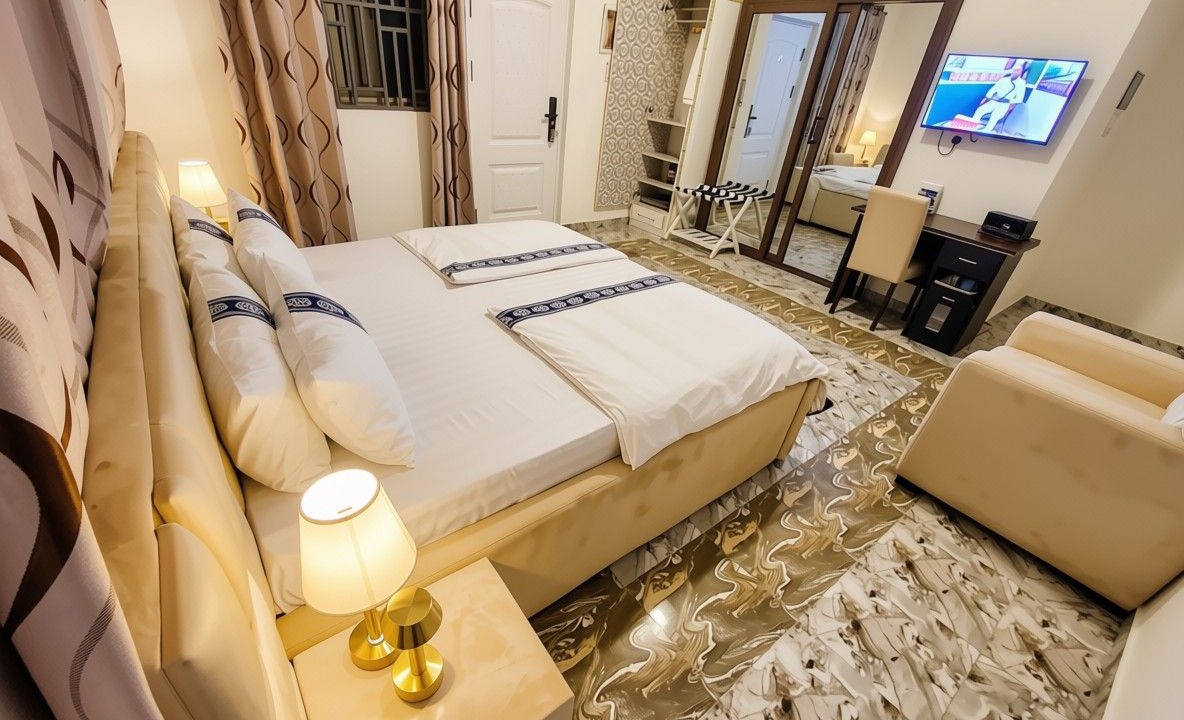 Photo of Bedroom in Adentan