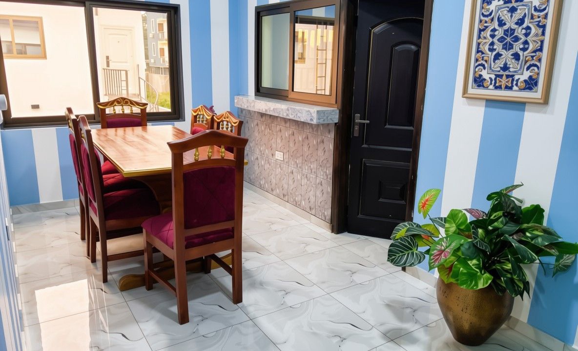 Photo of Livingroom in Adentan