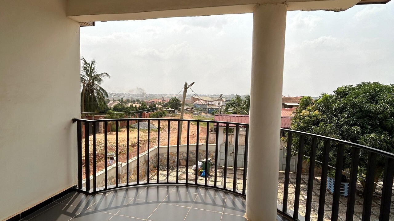 Photo of Outdoor in Adenta
