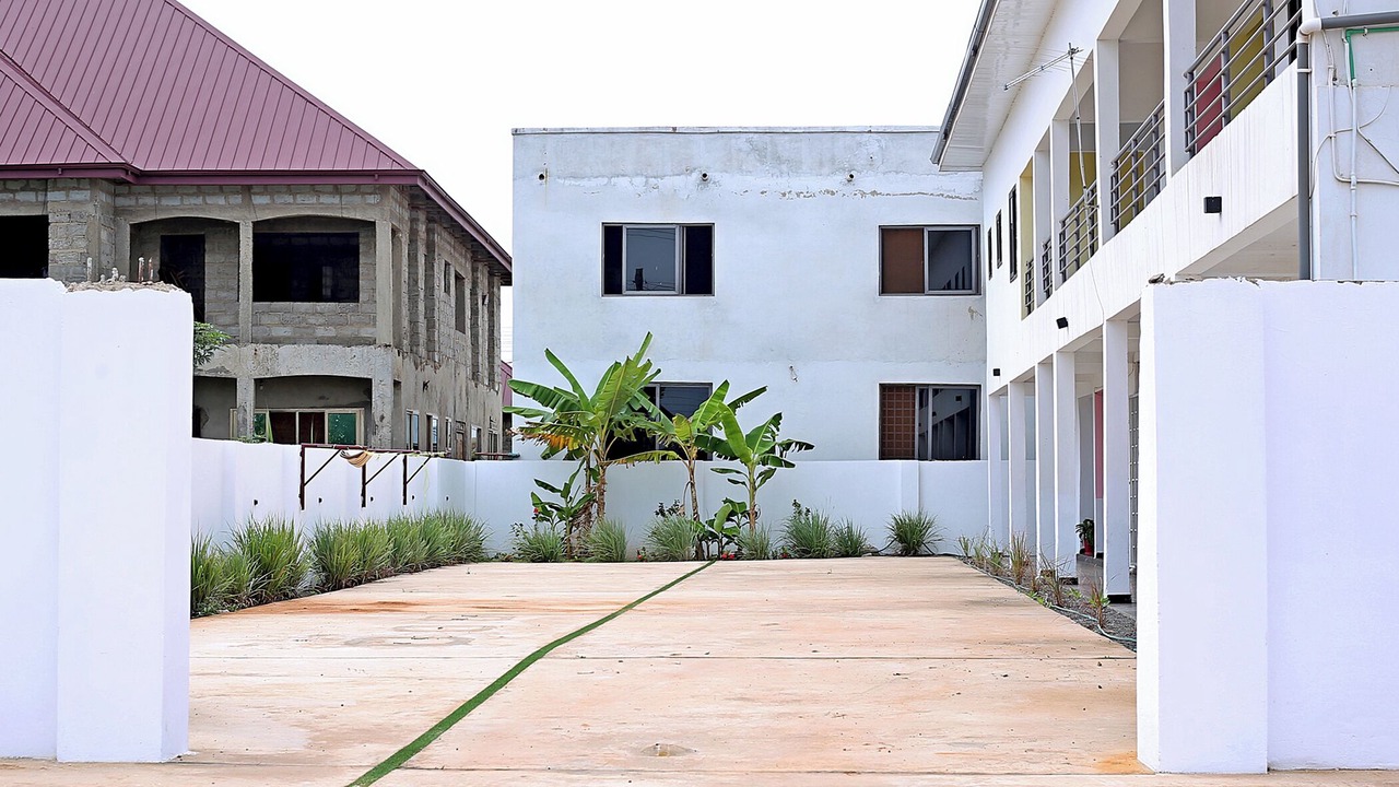 Photo of Outdoor in Tema