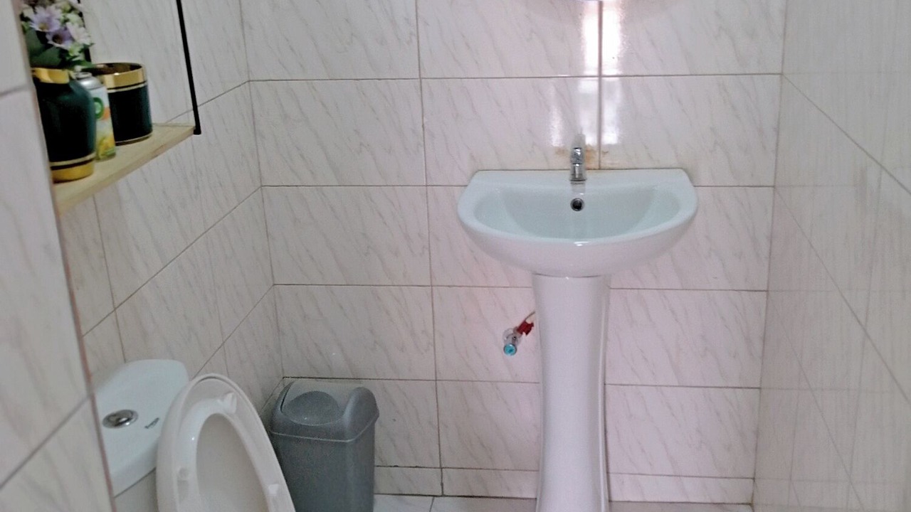 Photo of Bathroom in Tema
