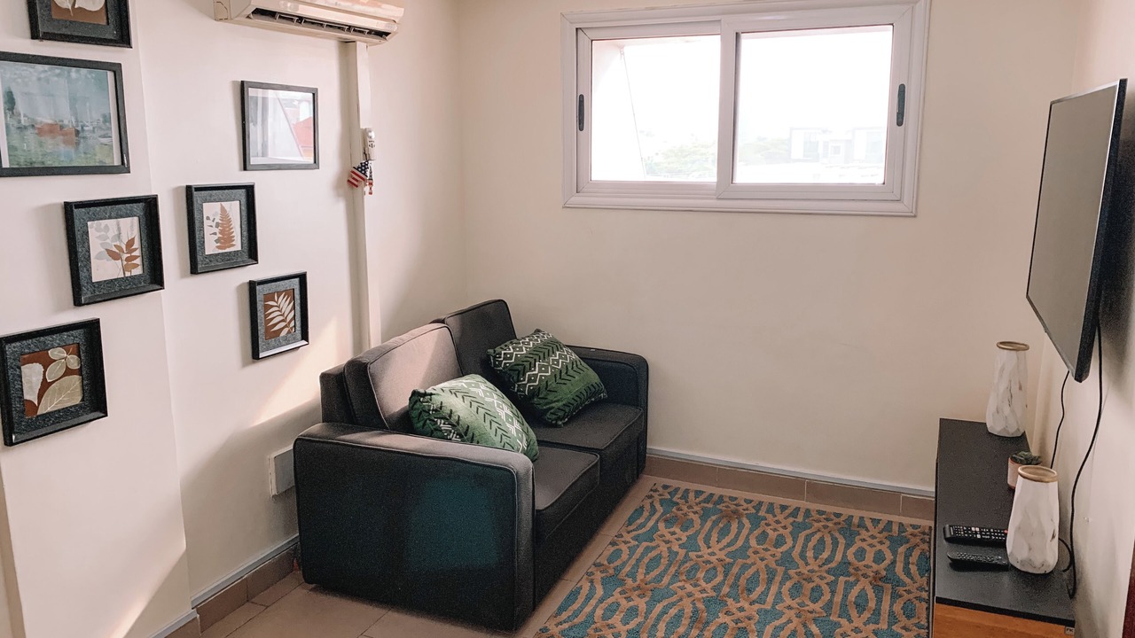 Photo of Livingroom in Labone