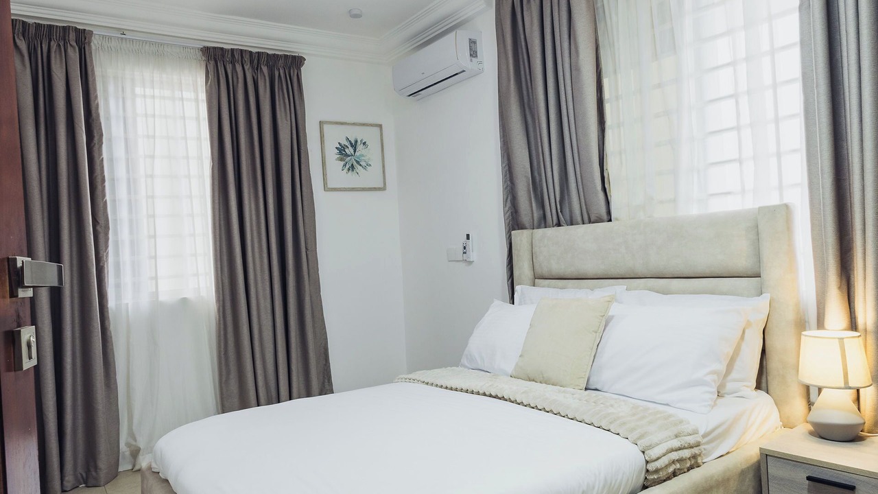 Photo of Bedroom in Sekondi-Takoradi