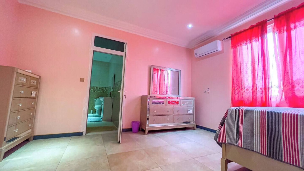 Photo of Bedroom in Janman
