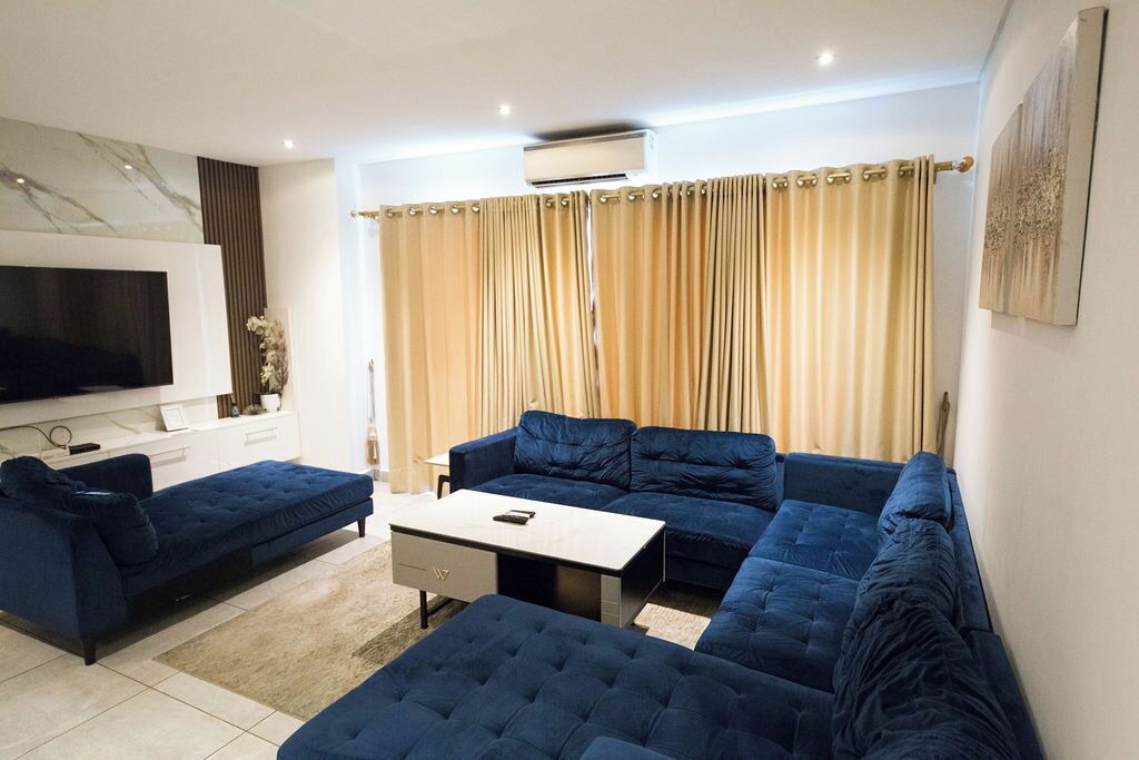 Photo of Livingroom in Accra
