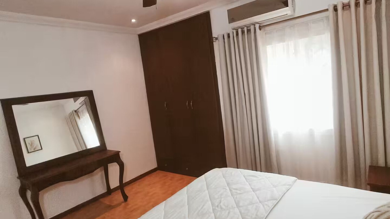 Photo of Bedroom in Adenta