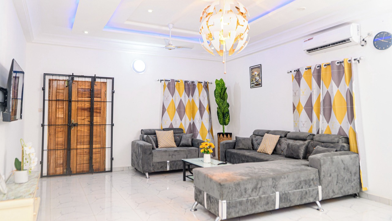 Photo of Livingroom in Lome