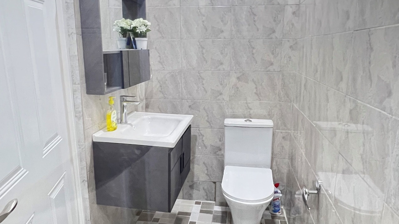 Photo of Bathroom in Santeo
