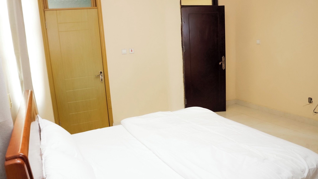 Photo of Bedroom in Tema