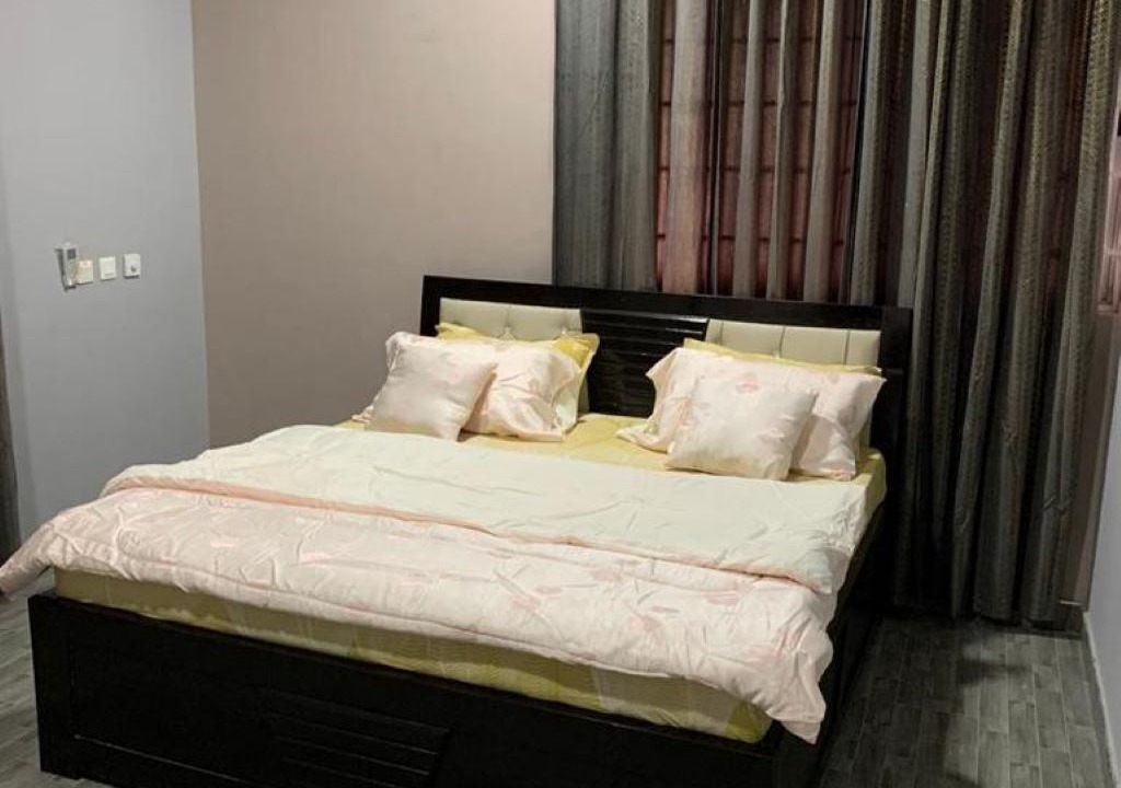Photo of Bedroom in Sekondi-Takoradi