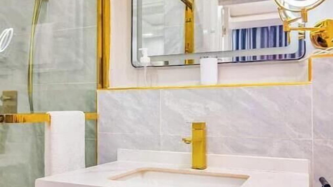 Photo of Bathroom in Sekondi-Takoradi