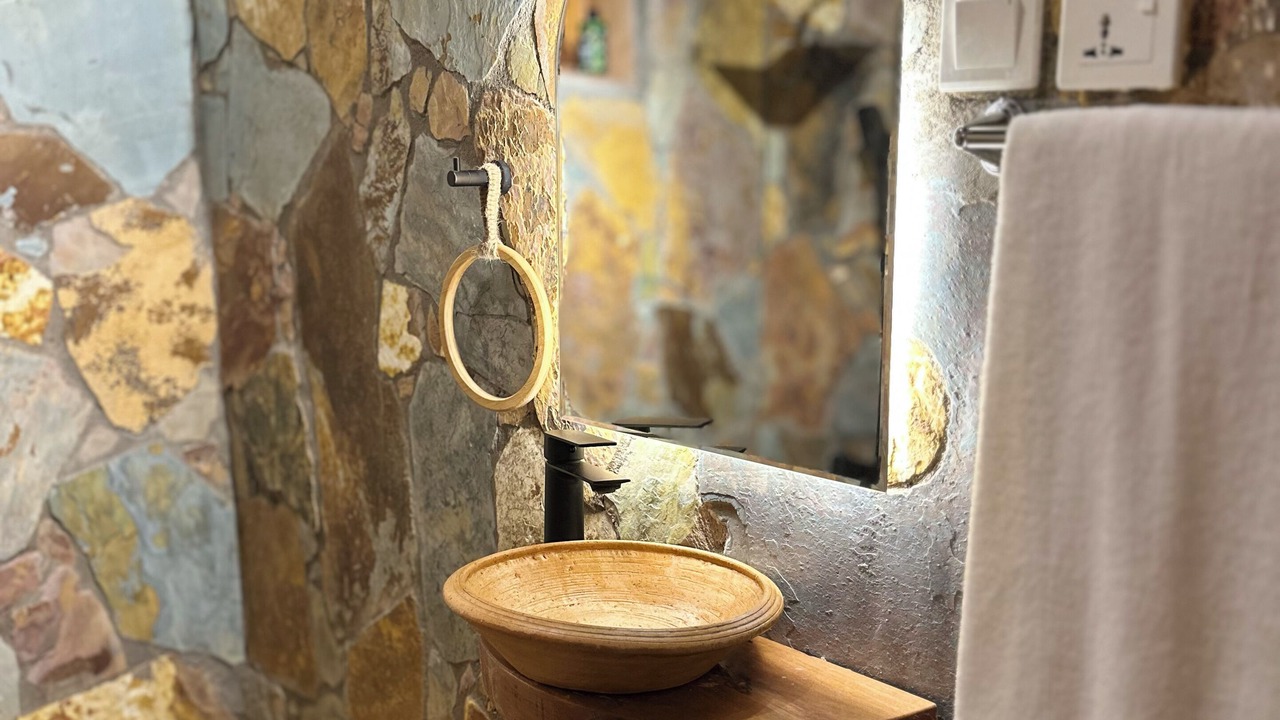 Photo of Bathroom in Beyin