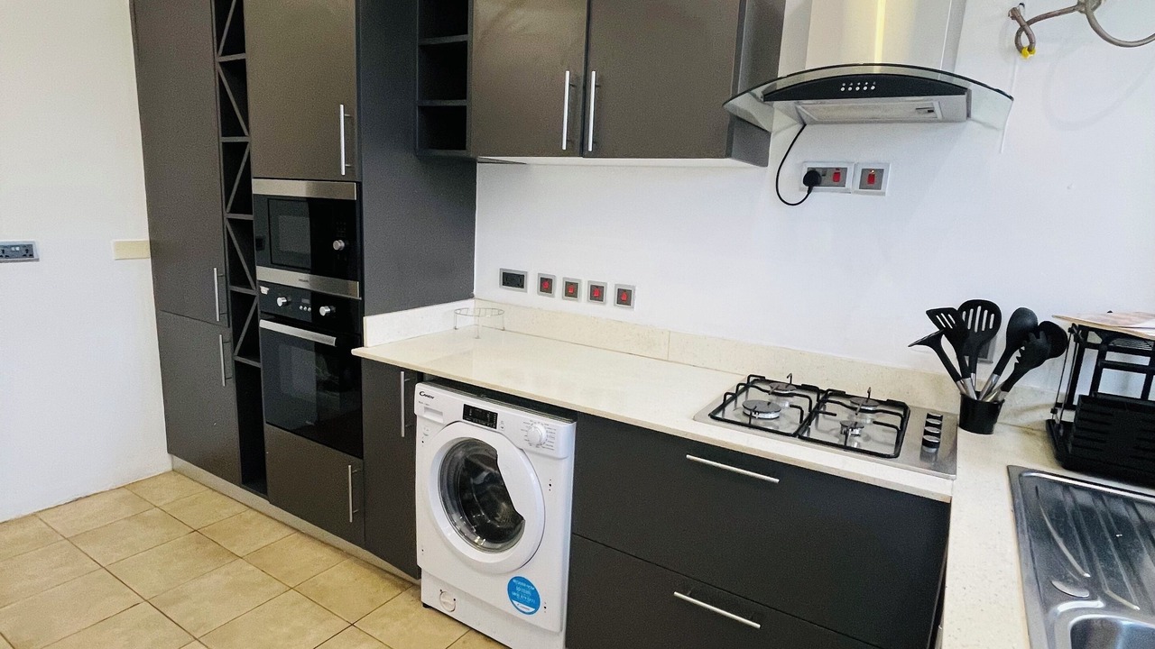 Photo of Kitchen in Agblesia